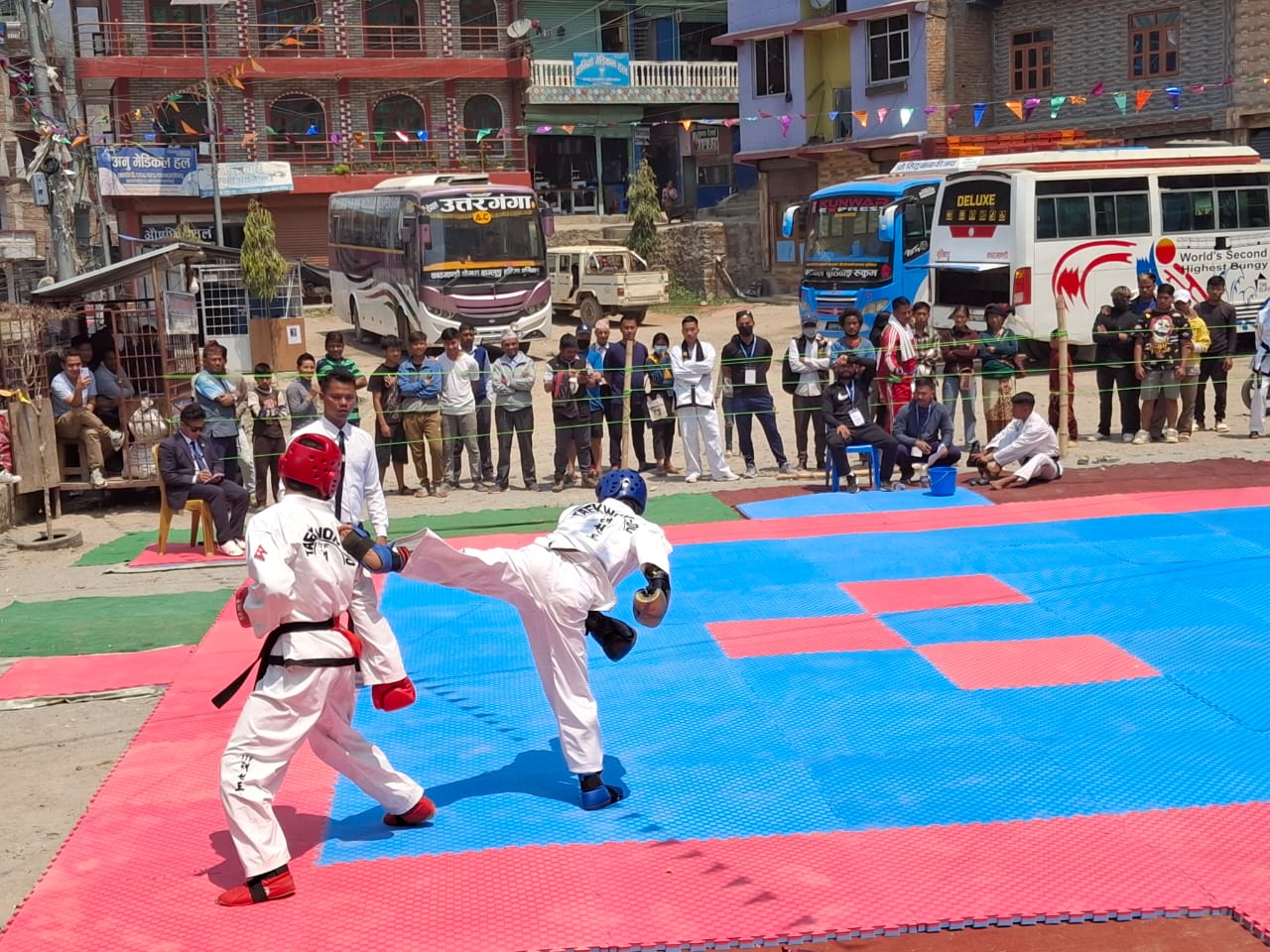 कोशीकी कुसुम र सविनासहित चार खेलाडी सेमिफाइनलमा